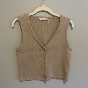 Abercrombie & Fitch sweater vest